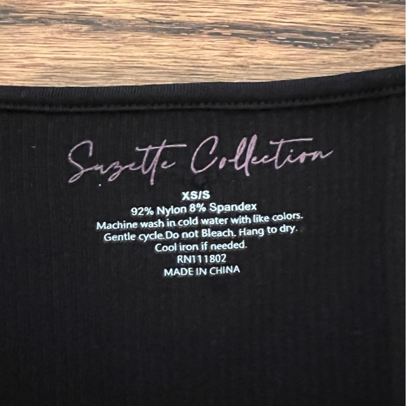 Suzette Collection Ribbed Tank Top - Picture 3 of 3